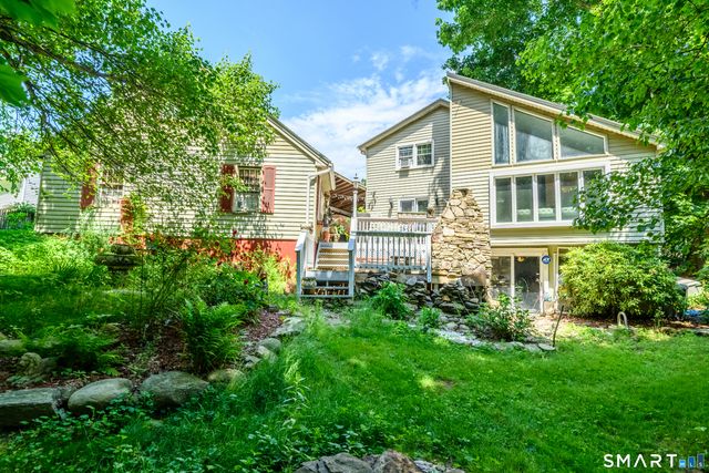 232 Spring Street, Manchester, CT 06040