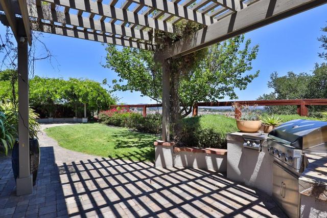 5970 Winged Foot Drive, Gilroy, CA 95020