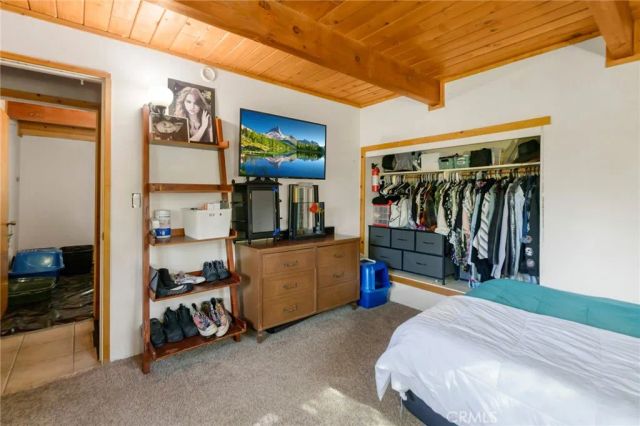 32892 Lone Pine, Running Springs, CA 92382