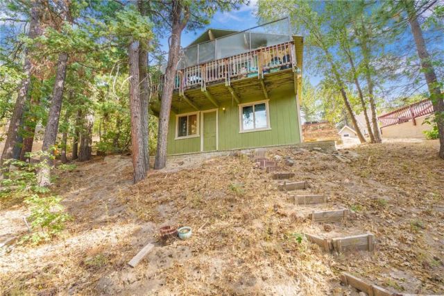 32892 Lone Pine, Running Springs, CA 92382