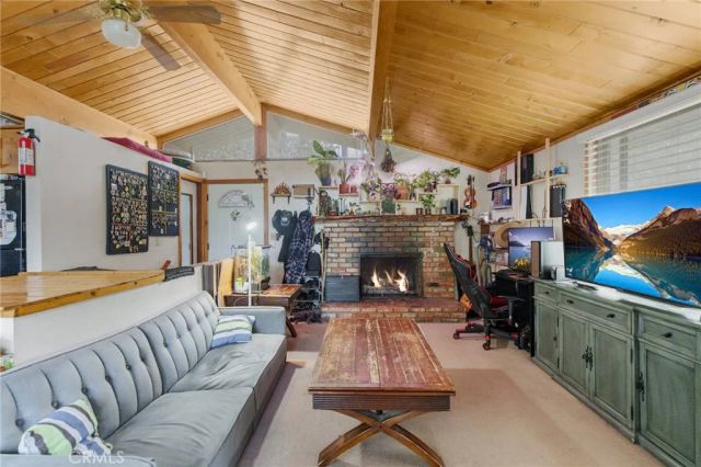 32892 Lone Pine, Running Springs, CA 92382
