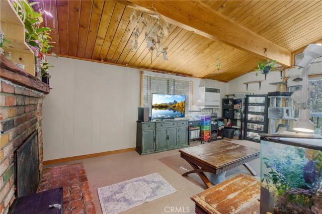 32892 Lone Pine, Running Springs, CA 92382