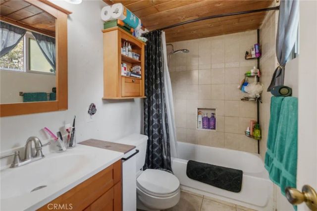 32892 Lone Pine, Running Springs, CA 92382