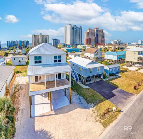 417 E 2nd Avenue, Gulf Shores, AL 36542