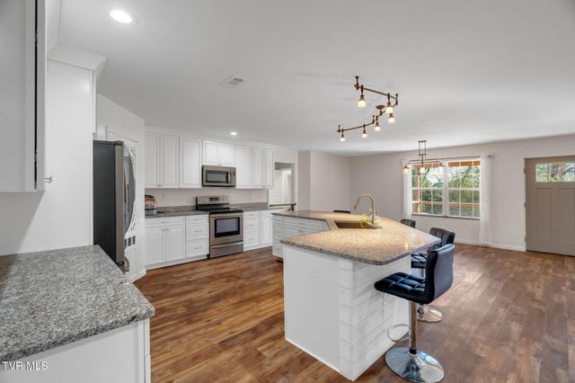 105 London Pvt Drive, Kingsport, TN 37660