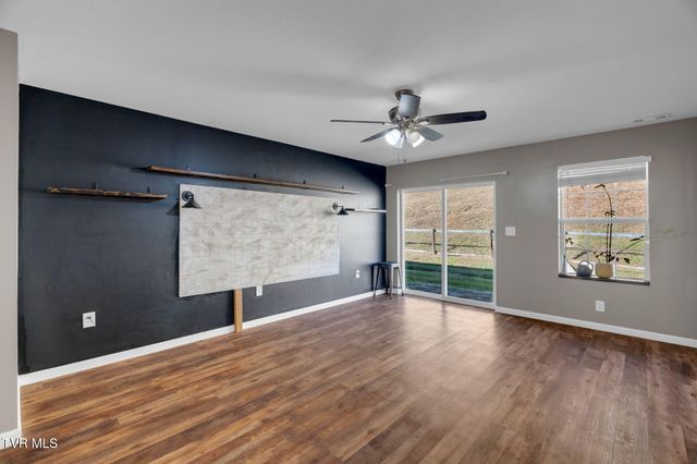 105 London Pvt Drive, Kingsport, TN 37660