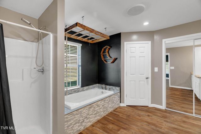 105 London Pvt Drive, Kingsport, TN 37660