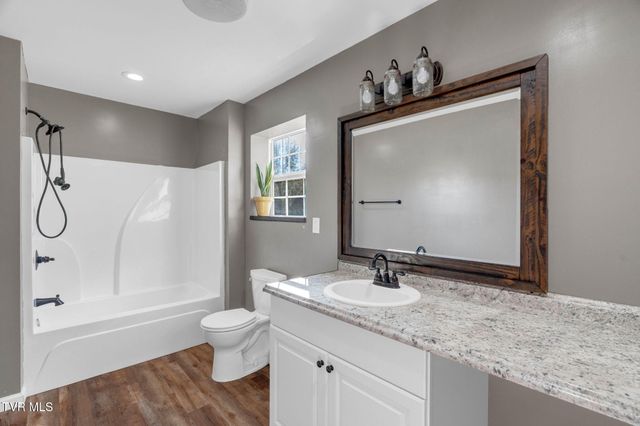 105 London Pvt Drive, Kingsport, TN 37660