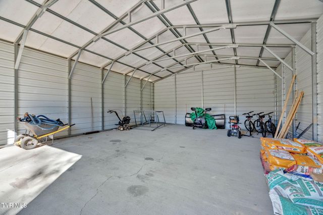 105 London Pvt Drive, Kingsport, TN 37660