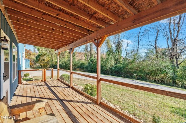 105 London Pvt Drive, Kingsport, TN 37660