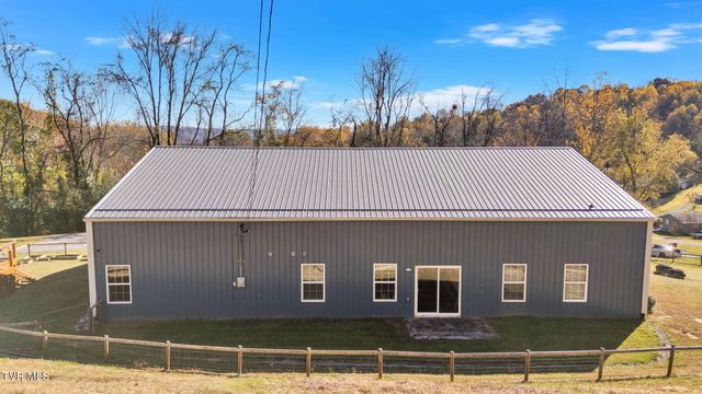 105 London Pvt Drive, Kingsport, TN 37660