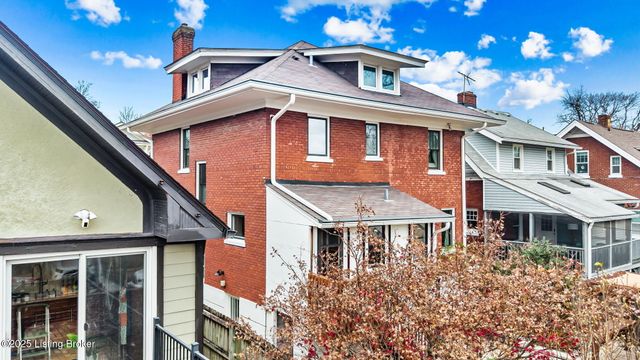 1914 Ivanhoe Ct, Louisville, KY 40205