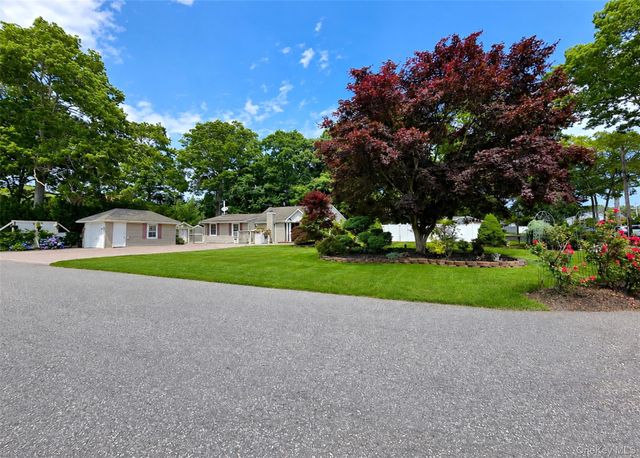 241 Terry Boulevard, Holbrook, NY 11741