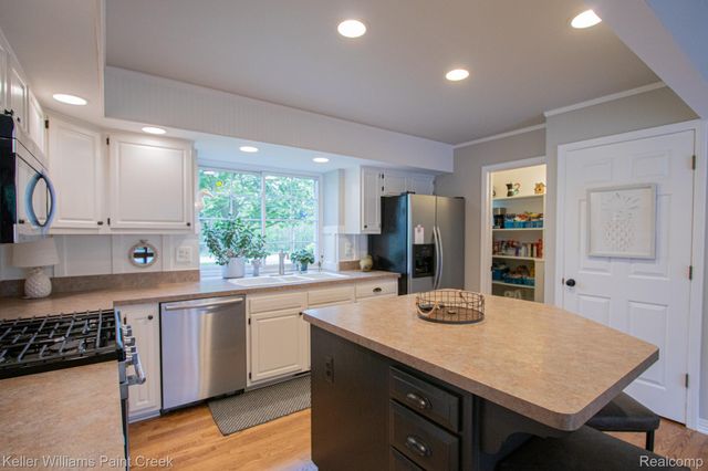 70696 Mellen Street, Bruce Township, MI 48065