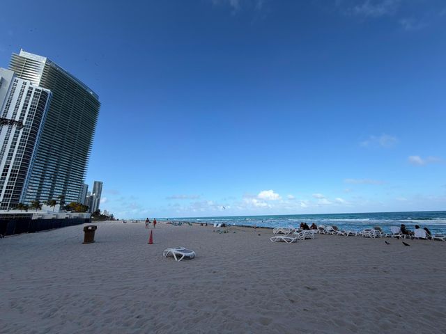 18683 Collins Avenue 2303, Sunny Isles Beach, FL 33160