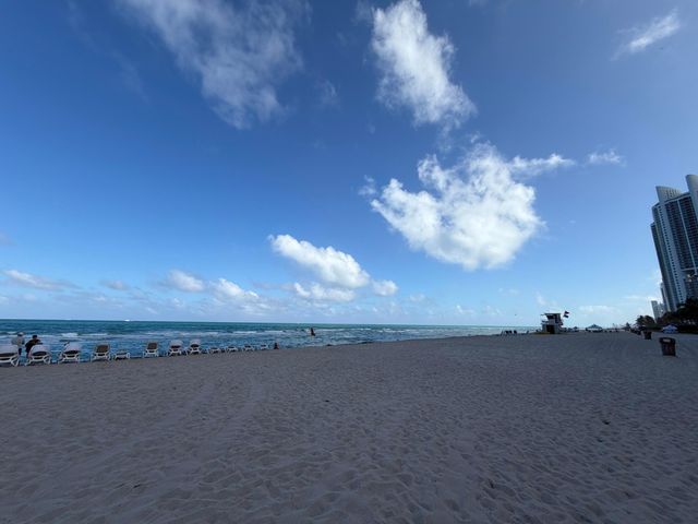 18683 Collins Avenue 2303, Sunny Isles Beach, FL 33160