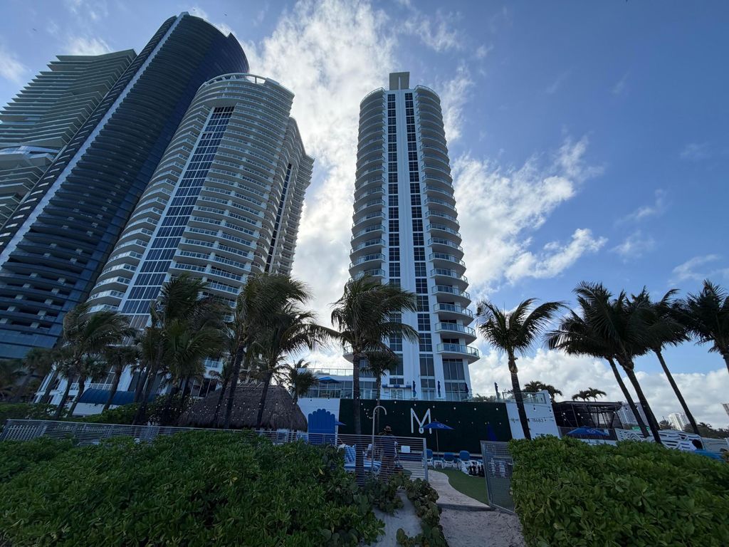 18683 Collins Avenue 2303, Sunny Isles Beach, FL 33160