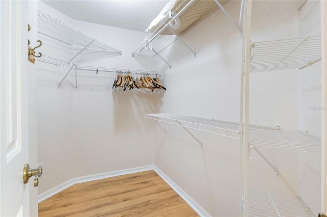 631 ENCONTO STREET, Lady Lake, FL 32159