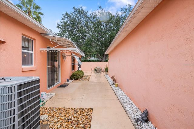 631 ENCONTO STREET, Lady Lake, FL 32159