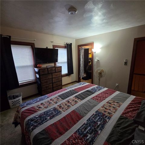 8 East 5th Street, Oswego, NY 13126