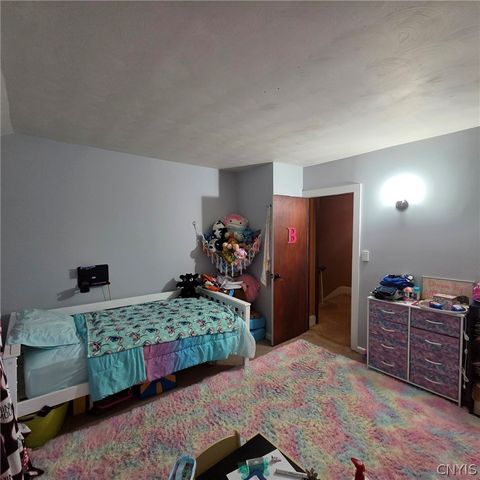 8 East 5th Street, Oswego, NY 13126