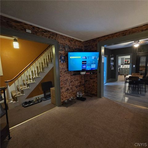 8 East 5th Street, Oswego, NY 13126