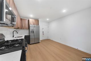 768 Bergen Street 5D, Newark, NJ 07108