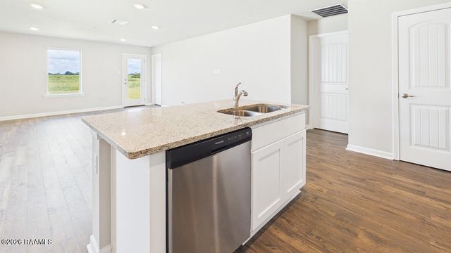 155 Grazin Court, Duson, LA 70529
