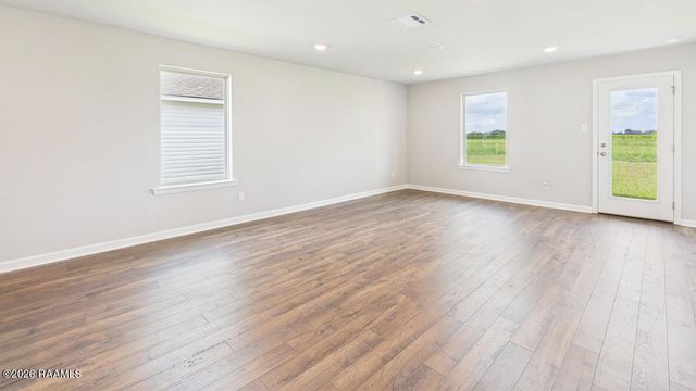 155 Grazin Court, Duson, LA 70529