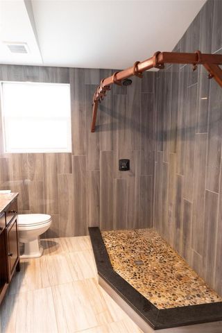 544 FARNUM DRIVE, Tarpon Springs, FL 34689