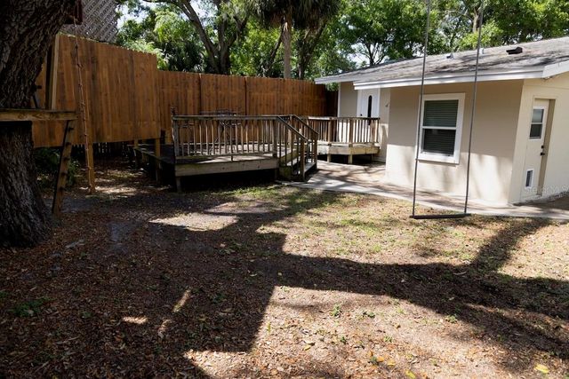 544 FARNUM DRIVE, Tarpon Springs, FL 34689