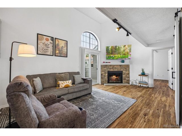 18494 E Kepner Pl 204, Aurora, CO 80017