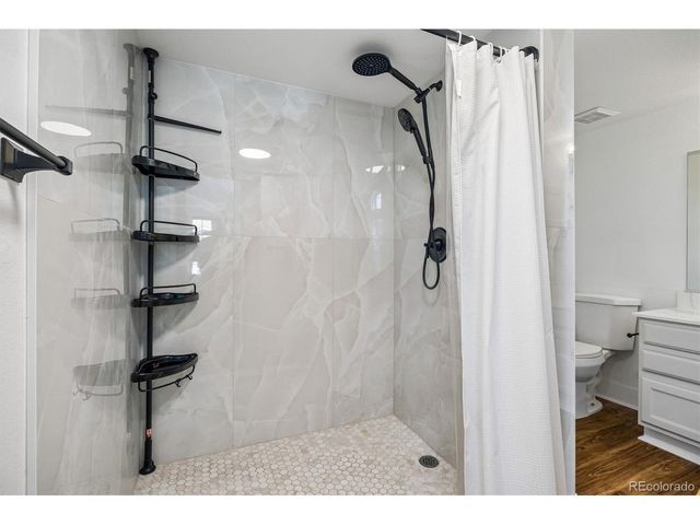 18494 E Kepner Pl 204, Aurora, CO 80017