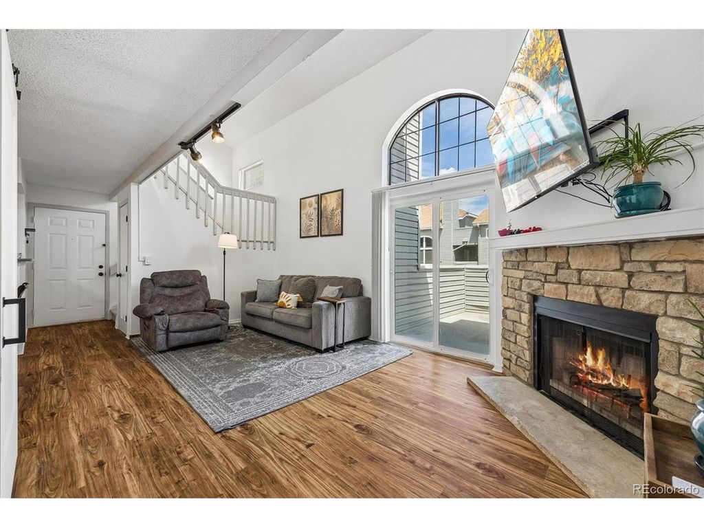 18494 E Kepner Pl 204, Aurora, CO 80017