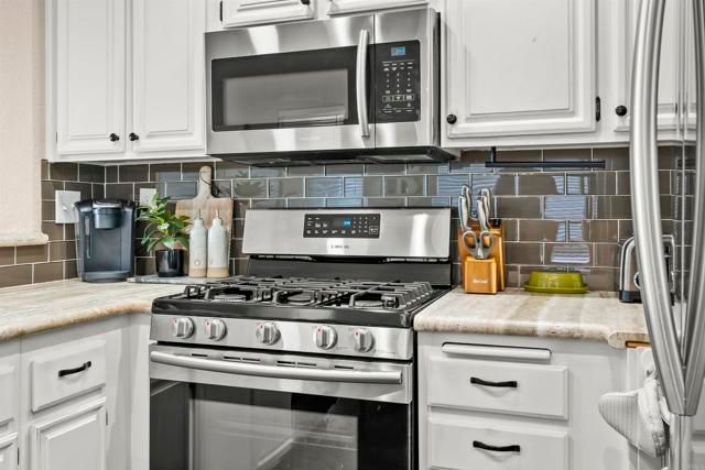1899 Corte Torero, Oceanside, CA 92056