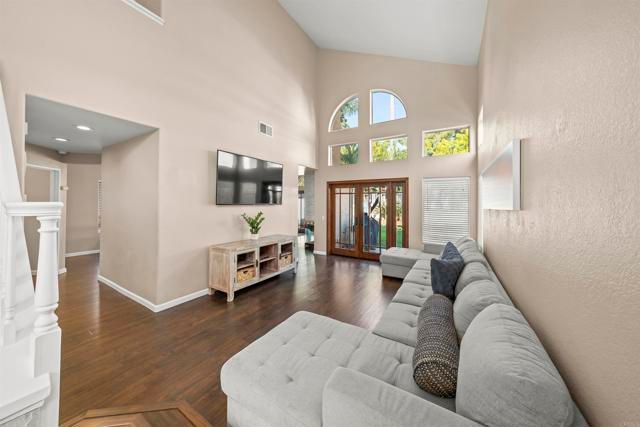 1899 Corte Torero, Oceanside, CA 92056