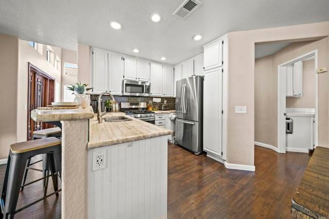 1899 Corte Torero, Oceanside, CA 92056