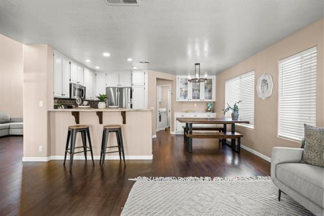 1899 Corte Torero, Oceanside, CA 92056