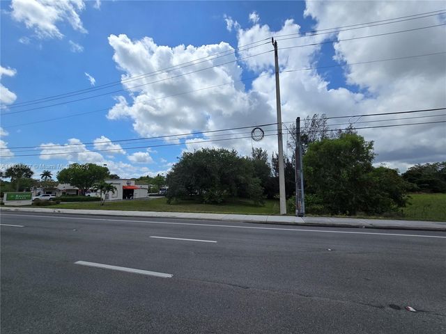 9200 Griffin Rd, Cooper City, FL 33328
