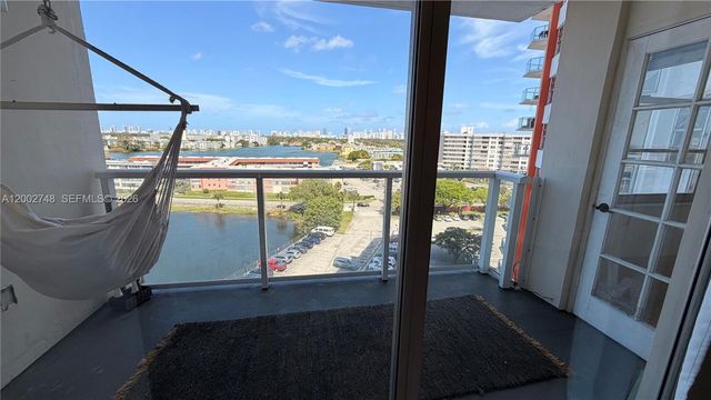 1351 NE Miami Gardens Dr 902E, Miami, FL 33179