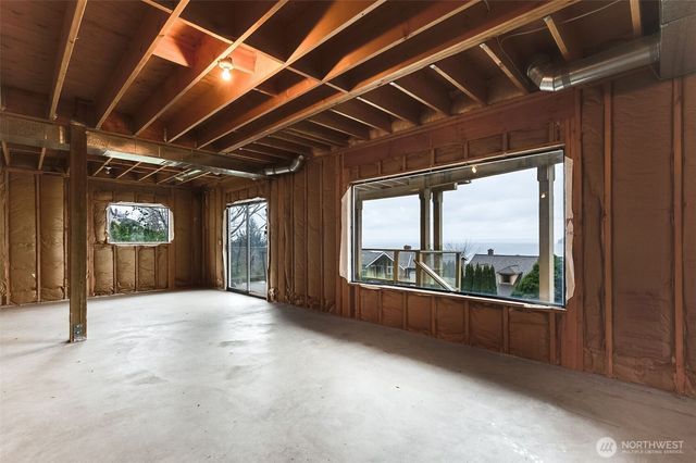 10015 Marine View Drive, Mukilteo, WA 98275