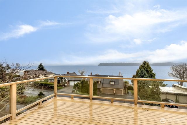 10015 Marine View Drive, Mukilteo, WA 98275