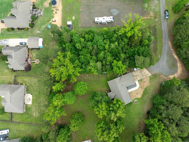 000 Pilot Place, Heber Springs, AR 72543