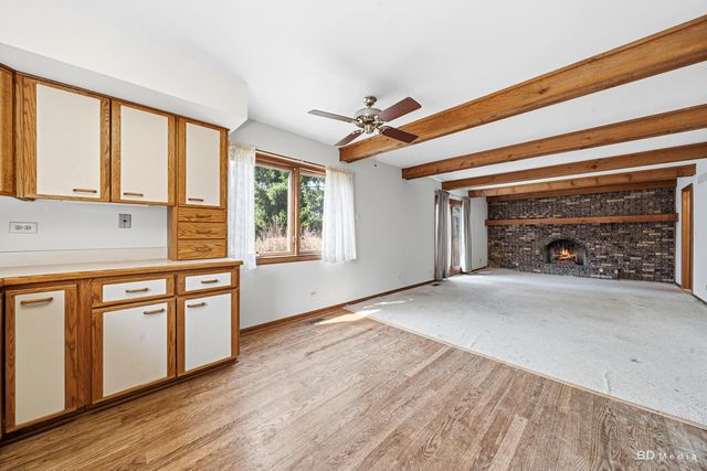 201 N River Road, Naperville, IL 60540