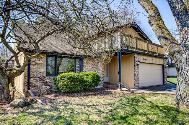 201 N River Road, Naperville, IL 60540