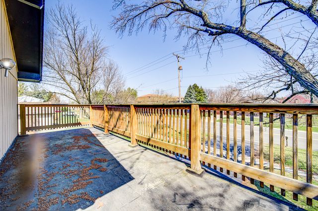 201 N River Road, Naperville, IL 60540