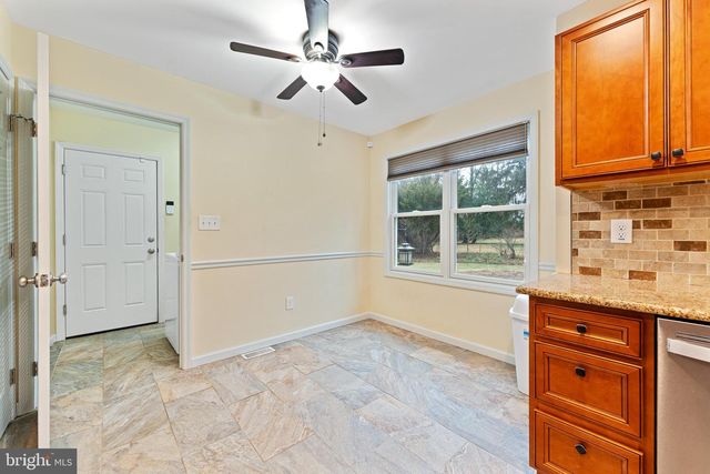 807 WESTFIELD RD, Moorestown, NJ 08057