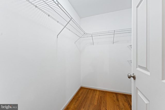 807 WESTFIELD RD, Moorestown, NJ 08057