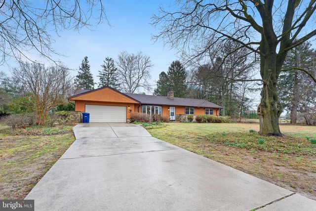 807 WESTFIELD RD, Moorestown, NJ 08057