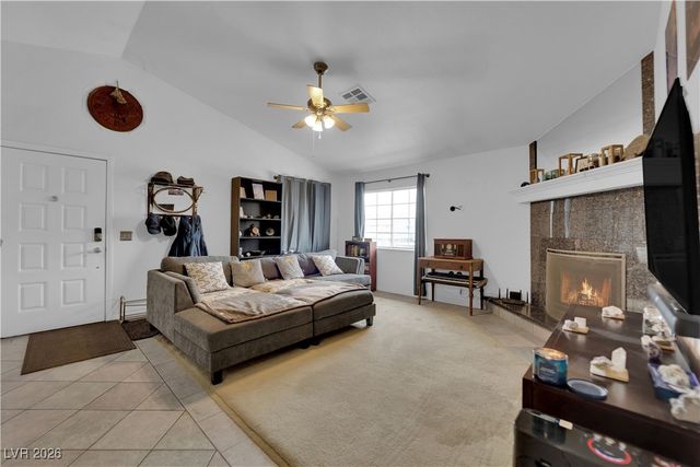 5330 Silvermist Court 202, Las Vegas, NV 89122